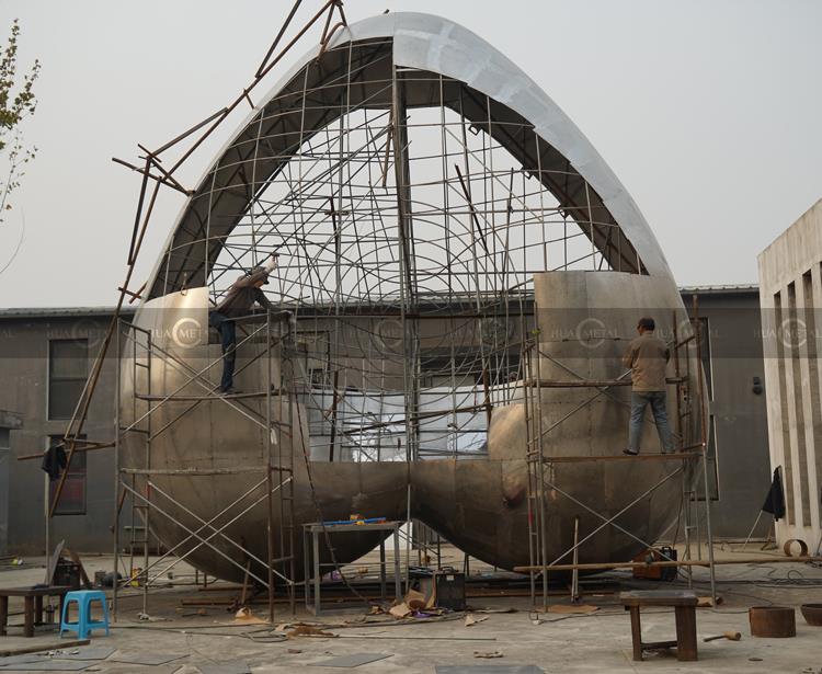 Penaunan patung-patung-dan patung struktur-untuk-cermin Forging-the-sculpture-and structure-for-mirror polished sculpture fabrication